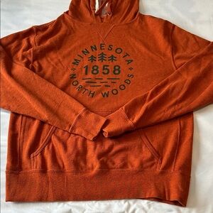 Women’s Sota Minnesota North Woods 1858 Orange Hoodie Size Small